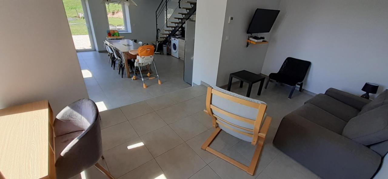 La Maison De Leobin Veranne Exterior foto